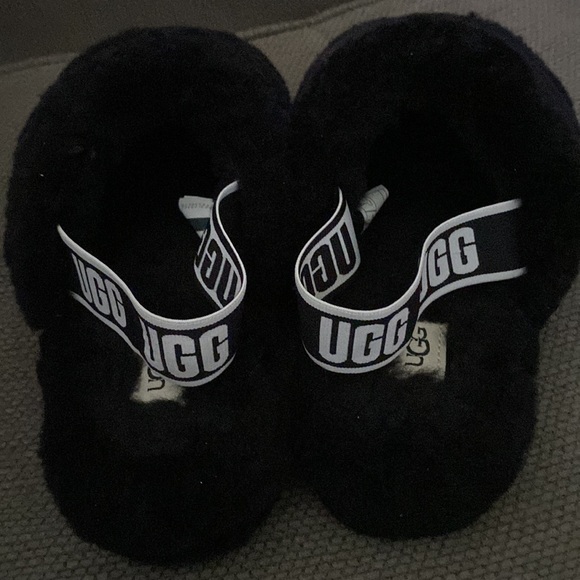UGG - Picture 9 of 12